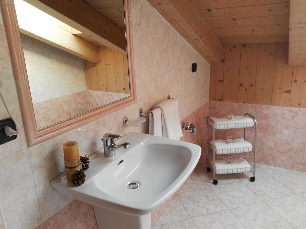 Chalet Alberti Bormio Exterior photo