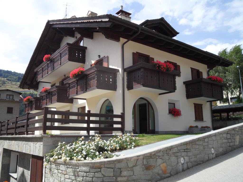 Chalet Alberti Bormio Exterior photo
