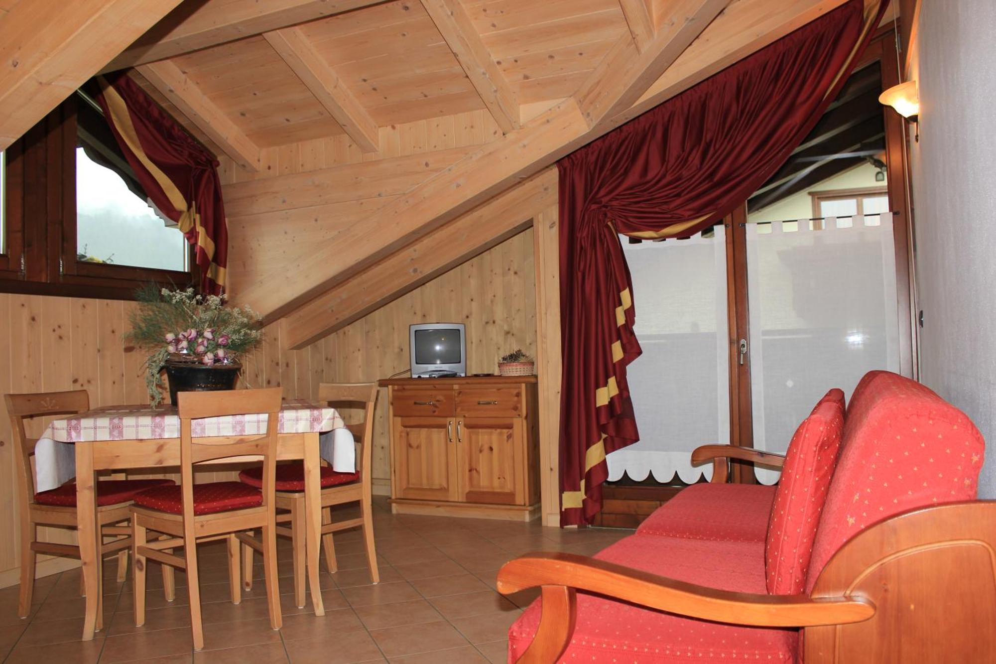 Chalet Alberti Bormio Exterior photo