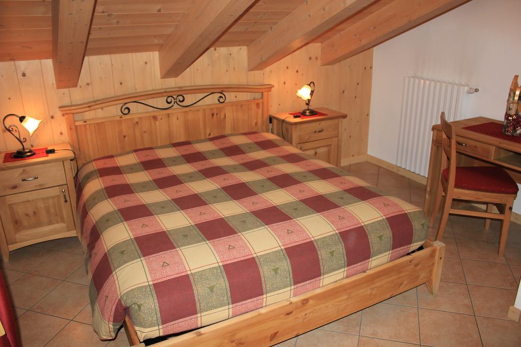 Chalet Alberti Bormio Exterior photo