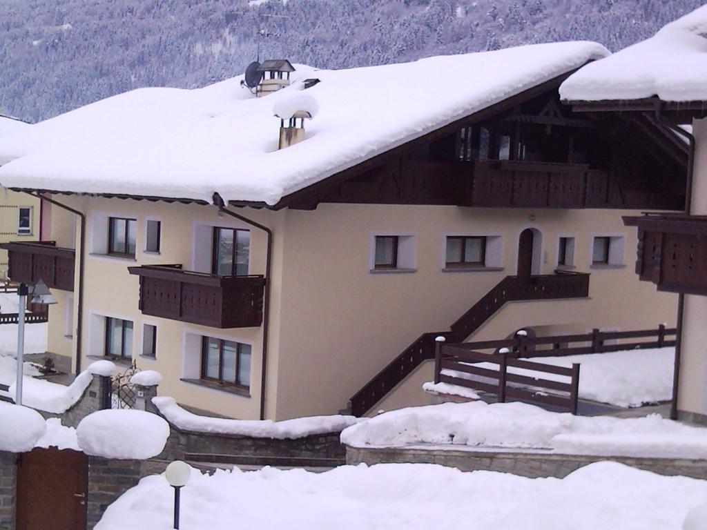Chalet Alberti Bormio Exterior photo
