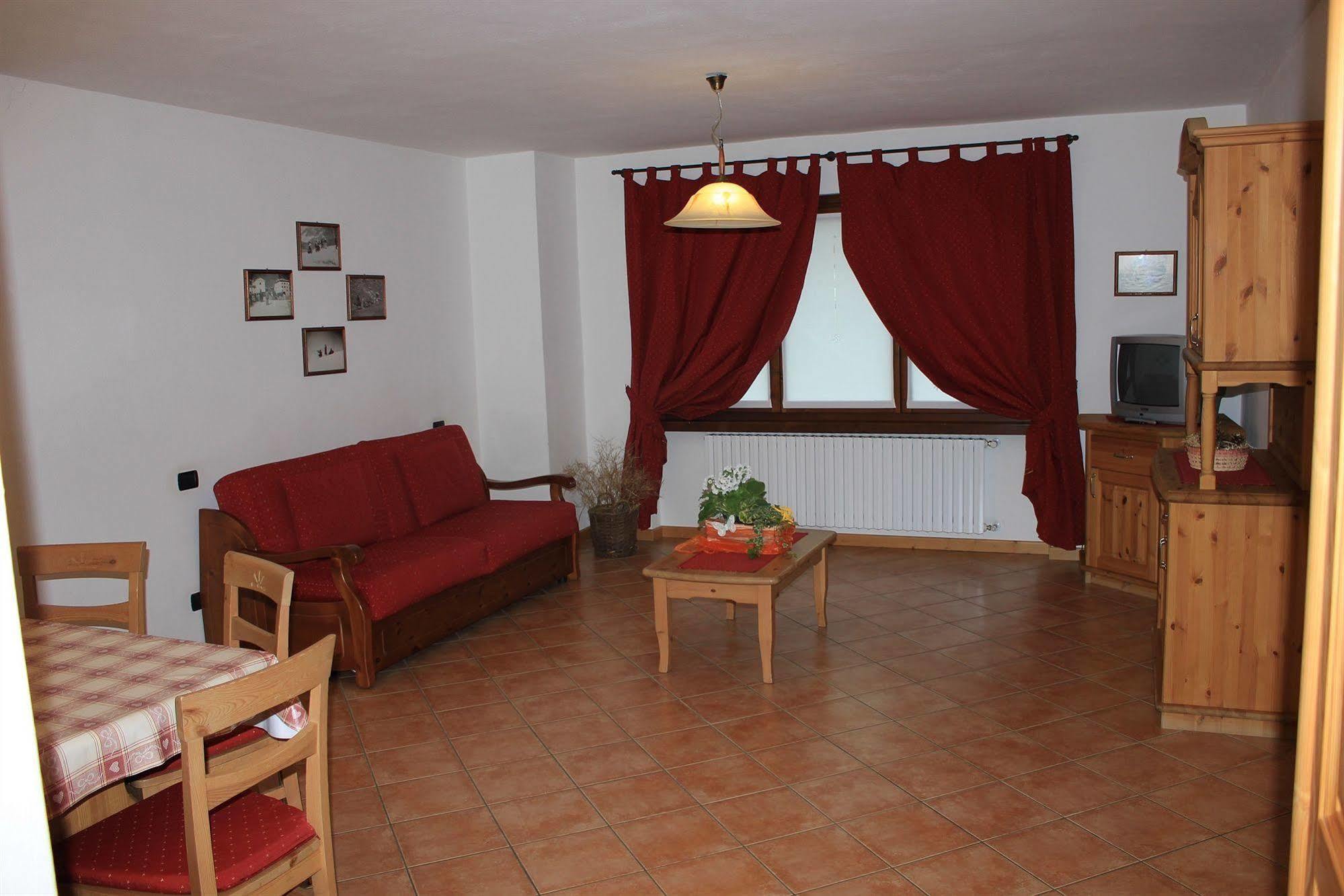 Chalet Alberti Bormio Exterior photo